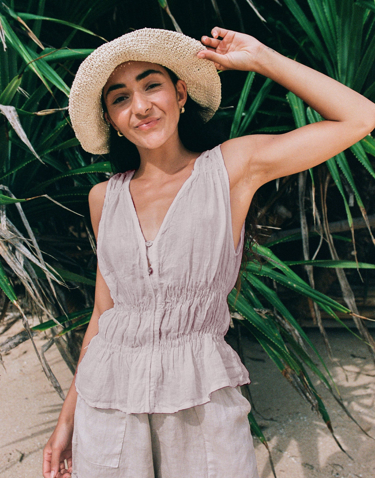 ELOISE V-NECK LINEN TANK TOP / SAND DUNE XL