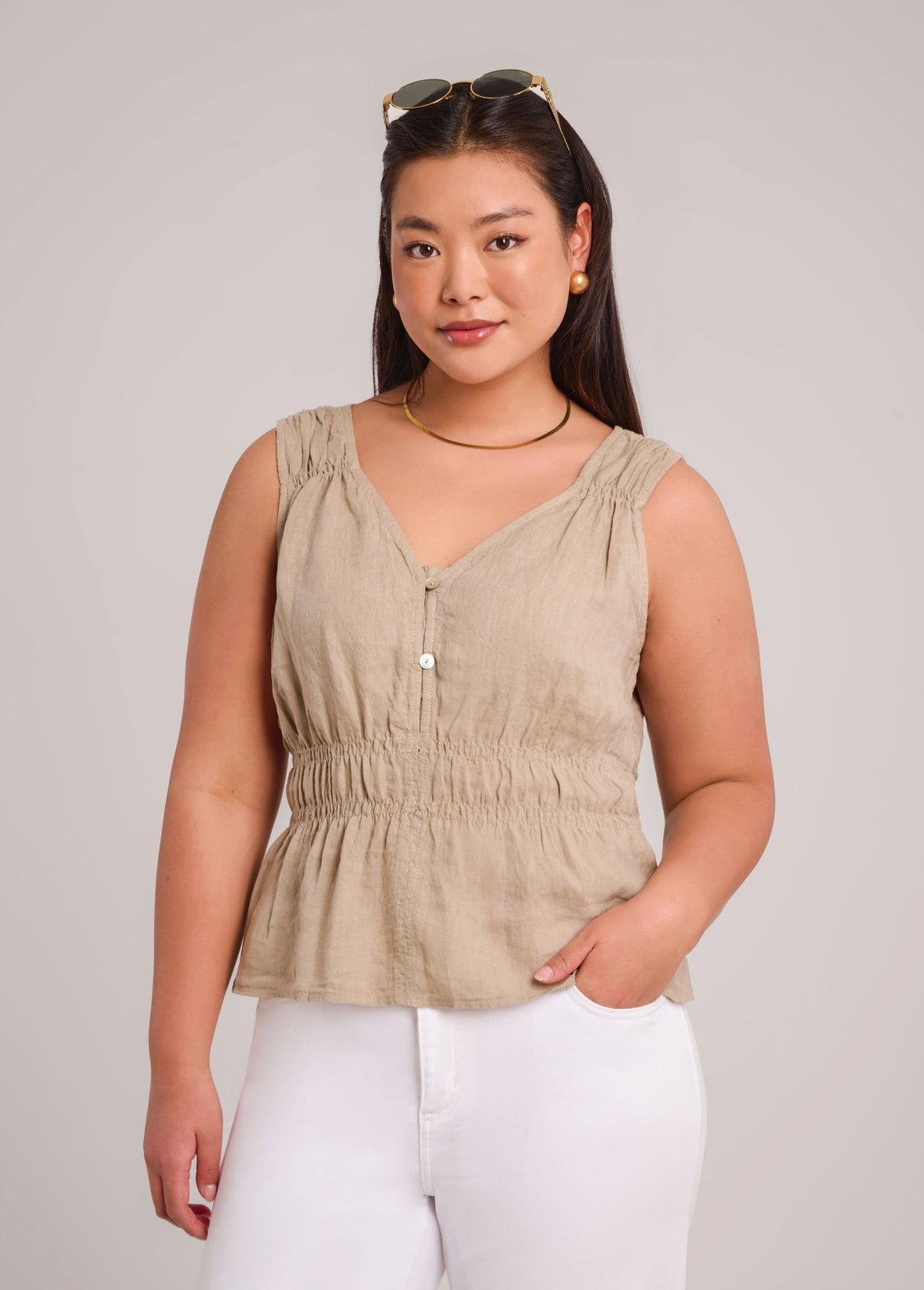 ELOISE V-NECK LINEN TANK TOP / SAND DUNE