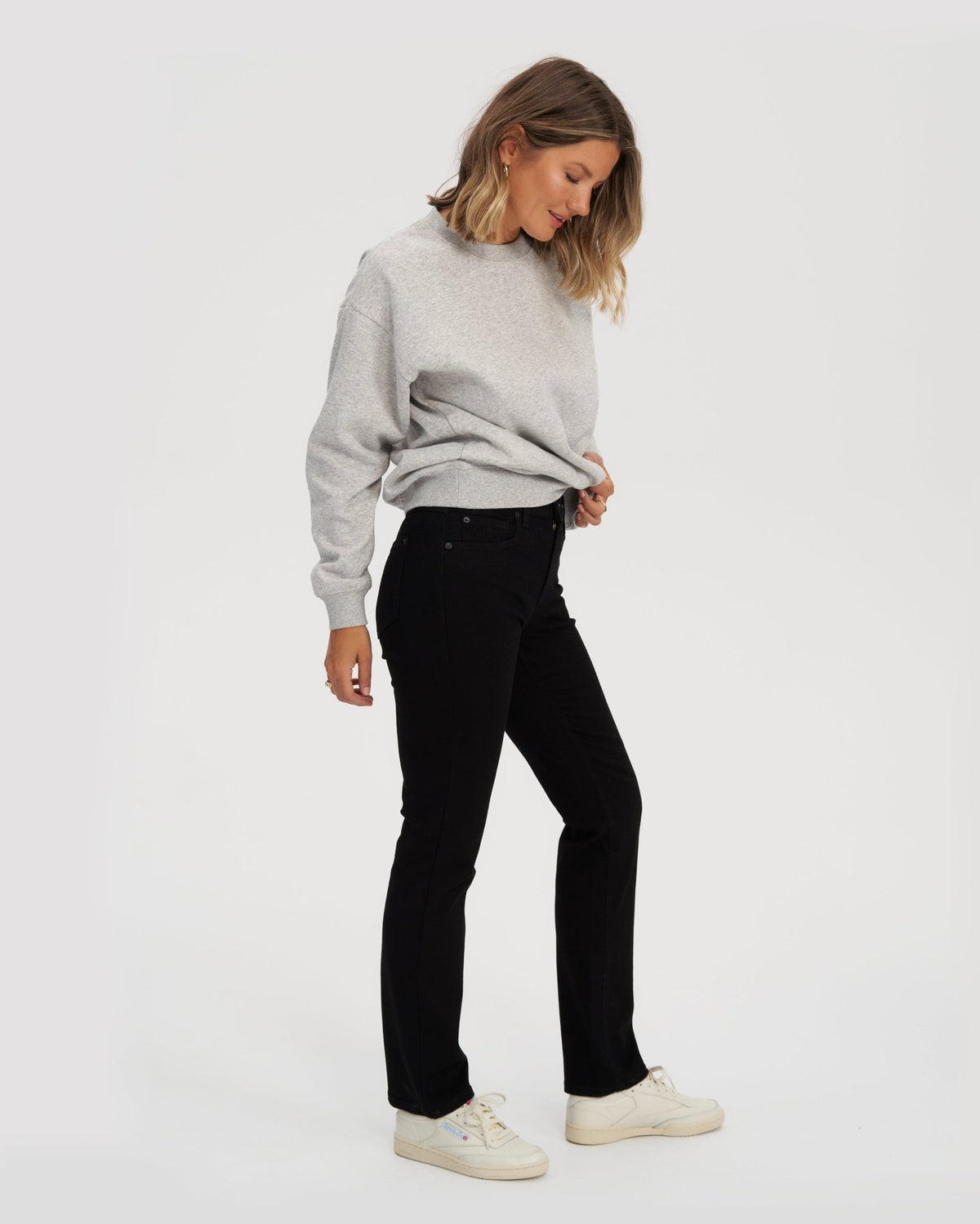 CHLOE STRAIGHT JEANS / 31" BLACK